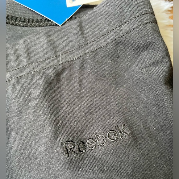 Reebok women’s Bike shorts 🖤 - Picture 4 of 9